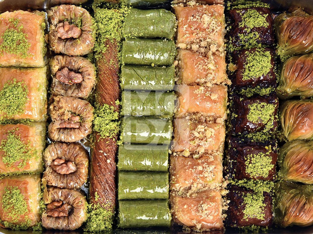 Baklava, Assorted, Party Pack, 2.75lbs (1250g)- #520271